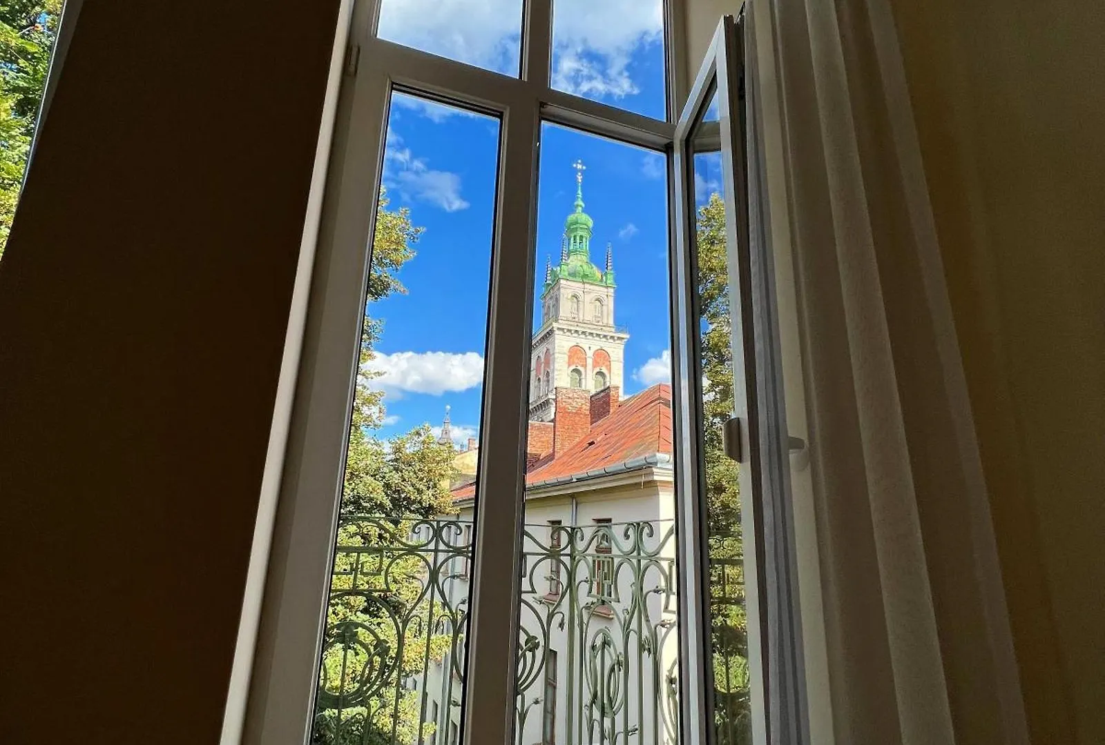 Vip Apartments Lviv 0*,  Ukraine