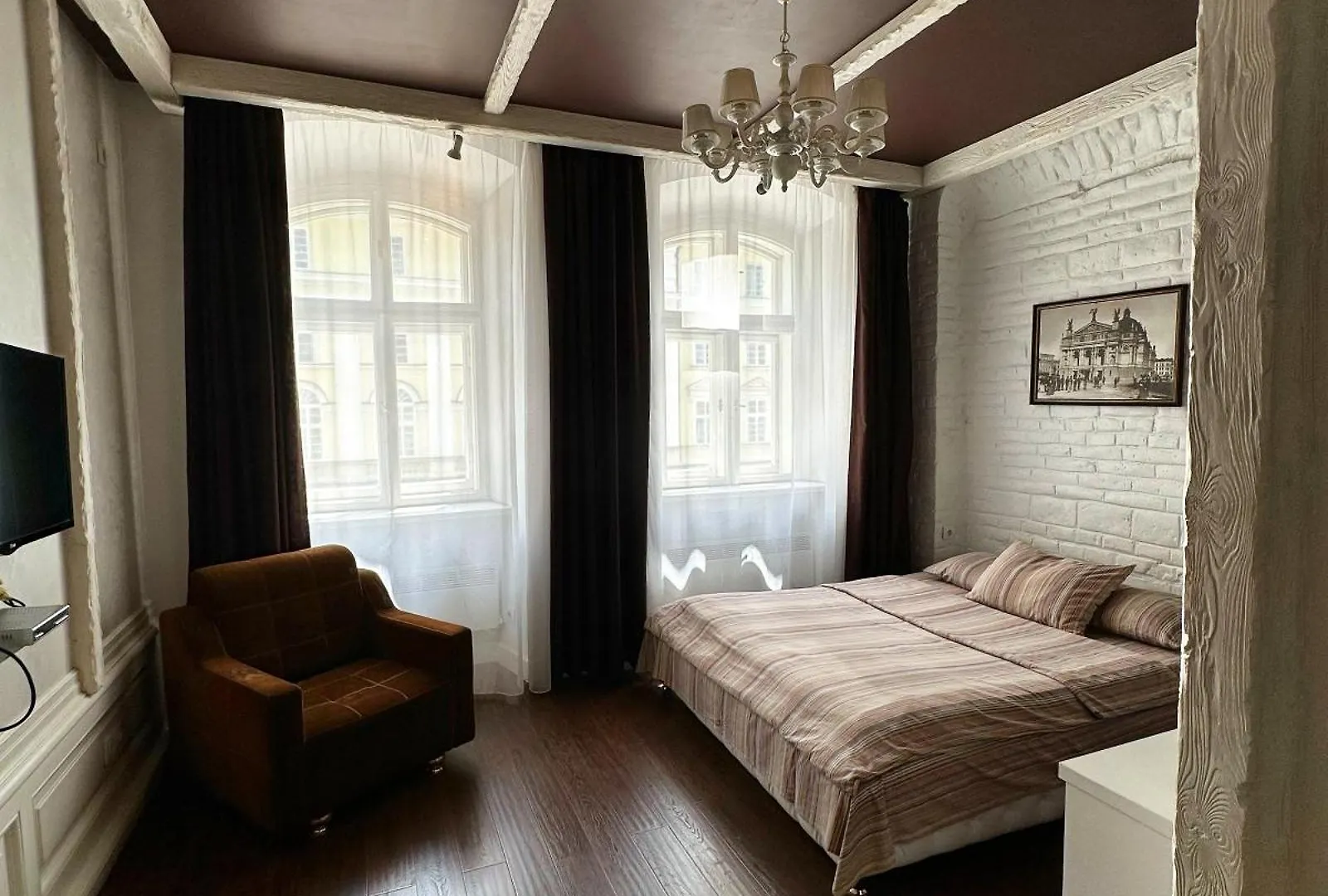לבוב Vip Apartments